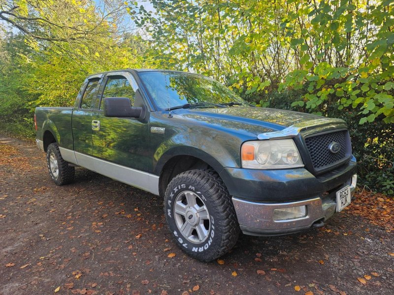FORD F150 5.4 v8 XLT extended cab American pickup