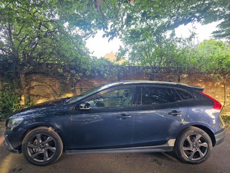 VOLVO V40 CROSS COUNTRY 2.0 T5 Lux Nav Geartronic AWD Euro 6 (s/s) 5dr