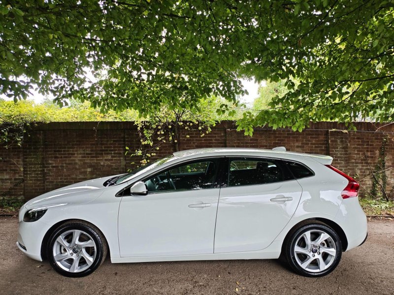 VOLVO V40 1.6 T4 SE Powershift Euro 5 (s/s) 5dr