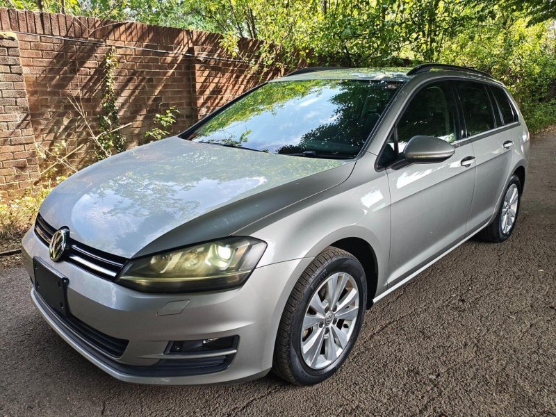 VOLKSWAGEN GOLF 1.2 TSI BlueMotion Tech S DSG Euro 5 (s/s) 5dr