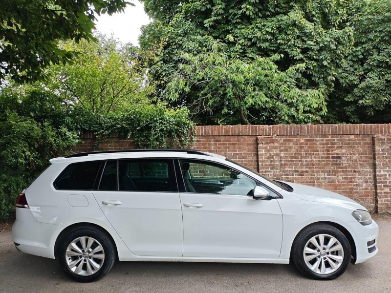 VOLKSWAGEN GOLF 1.2 TSI BlueMotion Tech S DSG Euro 5 (s/s) 5dr