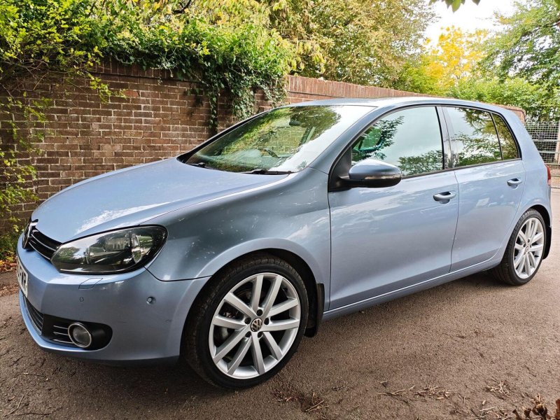 VOLKSWAGEN GOLF 2.0 TDI GT DSG Euro 5 5dr